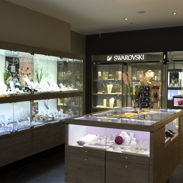 Shopping de Nivelles bijouterie Livis Laforge Interieur Bijoux